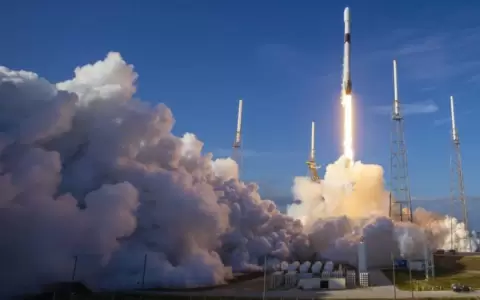 Exitoso lanzamiento de sat�lite argentino