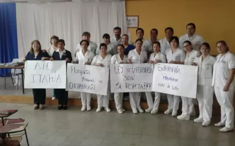 Enfermeras plantean creaci�n de 3.500 nuevos cargos