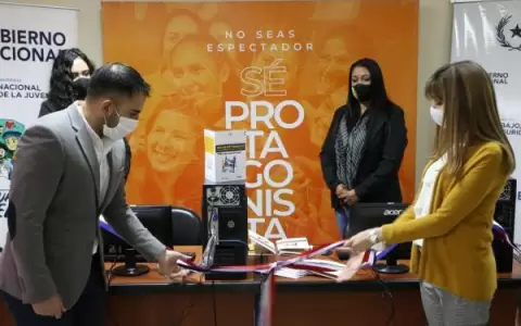 Impulsan servicio p�blico para b�squeda de empleo juvenil