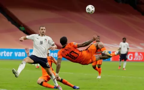 Memphis Depay admite inter�s del Barcelona de Ronald Koeman