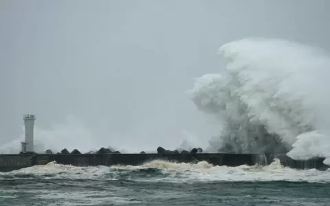 Tif�n 'Haishen' lleva a evacuar a m�s de dos millones de personas en Jap�n
