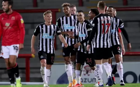 Gol y asistencia de Almir�n en la aplastante victoria del Newcastle