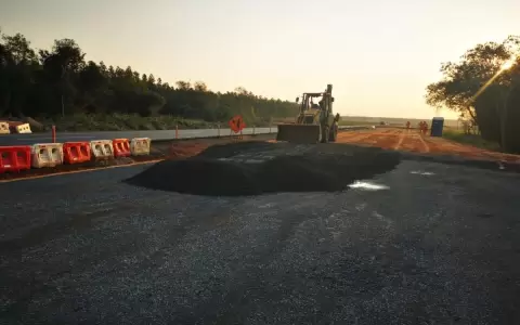Obras de duplicaci�n suman 40 km de pavimentaci�n nueva en ruta 2