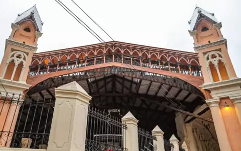 Restauraci�n de la Estaci�n de Ferrocarril