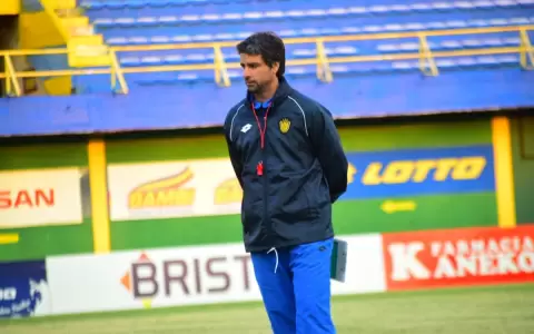 Rodrigo L�pez deja la direcci�n t�cnica del Sportivo Luque�o