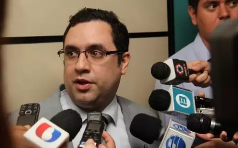 Fiscal�a no apelar� prisi�n domiciliaria de Cuevas