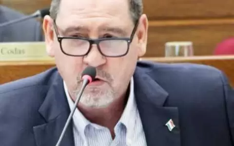 Solicitan p�rdida de investidura de Zacar�as Ir�n