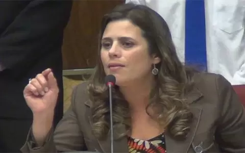 Diputada cree que decisi�n sobre rechazo del desafuero de Noguera se puede revertir