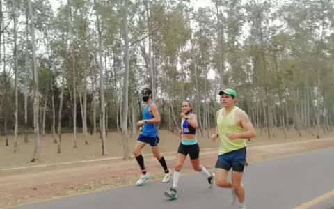Paraguayos corrieron Marat�n de Boston, desde �u Guas�