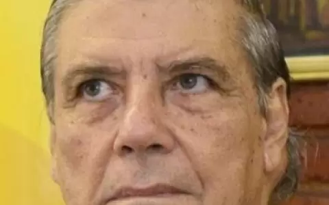 Gonz�lez Quintana: �Unidad del pa�s se dar� castigando al que pisotea la Constituci�n�
