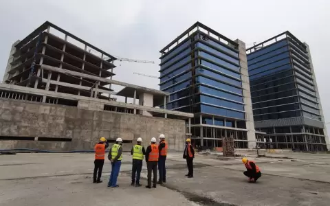 Nuevo complejo ministerial con avance de 72%
