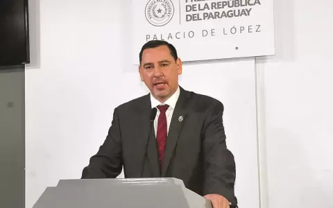 Zacar�as Ir�n renuncia al JEM tras serie de pedidos