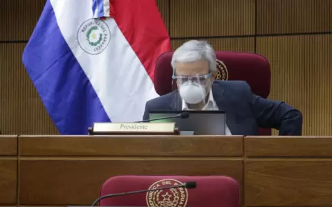 Sigue el debate entorno a reforma estatal
