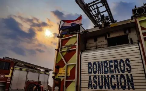 Acuerdan provisi�n de combustible a los bomberos