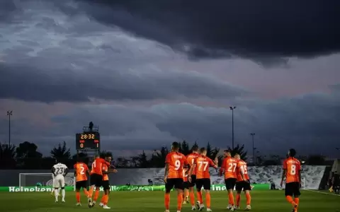 Real Madrid pierde ante Shakhtar, de Ucrania, en su debut por Champions League