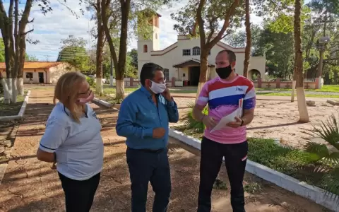 SND visita localidades en San Pedro para proyecto de Plazas Deportivas