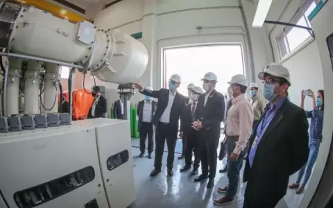 Refuerzan sistema de distribuci�n de energ�a