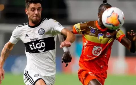 Olimpia acarici� los octavos pero Delf�n le cerr� el camino