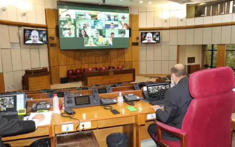 Conflictos entre C�maras del Congreso demuestran inmadurez pol�tica, aseguran