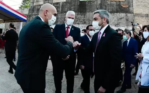 Ministro exhorta a denunciar incumplimiento de medidas sanitarias