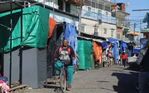 Ciudades fronterizas con Argentina se levantan a fin de lograr apertura