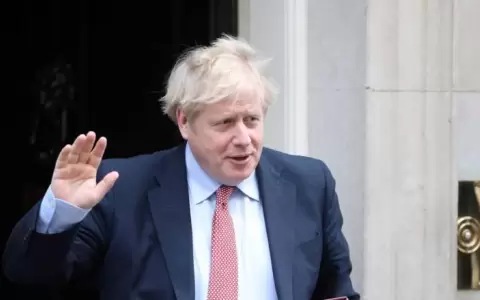 Boris Johnson promete abastecer los hogares brit�nicos con energ�a e�lica en 2030