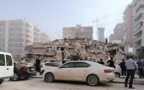 Un terremoto de magnitud 7 sacude a Turqu�a y Grecia