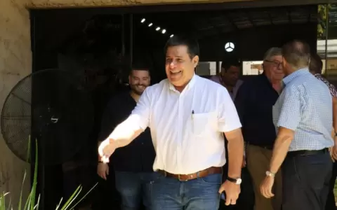 Tiki Cubas confirma: �Cartes financiar� convenci�n colorada�
