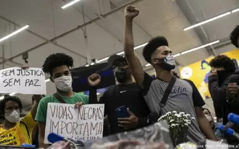 Tras la muerte brutal de un joven, se registraron varias protestas en Brasil