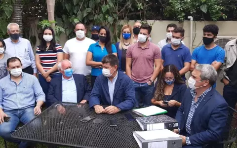 Escala conflicto interno en el PLRA por desdoblamiento electoral y pr�rroga de mandatos