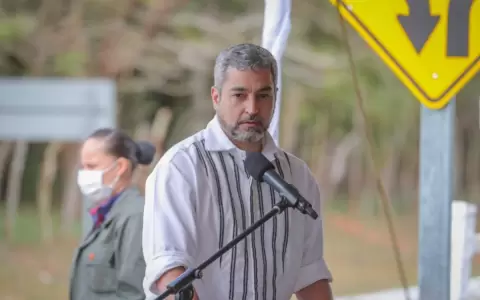 Duelo entre Abdo Ben�tez y Pereira reaviva debate sobre tierras de la dictadura