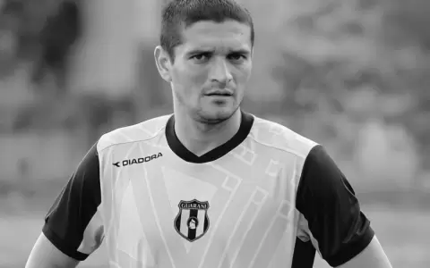Sorpresiva muerte de �dgar Aranda enluta al f�tbol paraguayo