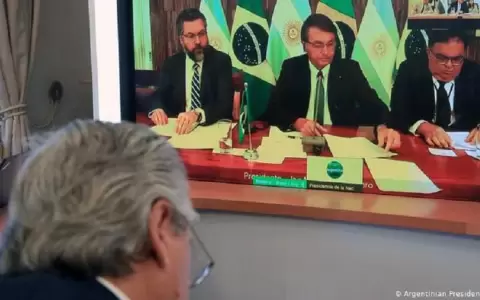 El primer encuentro entre Bolsonaro y el presidente argentino