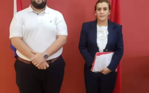 �D�nde est� el dinero de las elecciones?. J�venes solicitan balance a la ANR