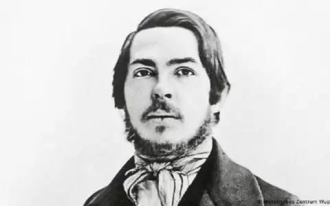 �dolo socialista Friedrich Engels, a 200 a�os de su nacimiento