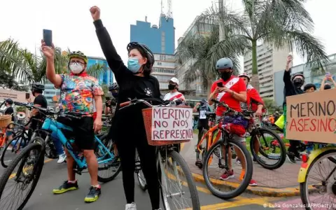 Renunciaron todos: Acefal�a en Per�, sin presidente ni jefe del Congreso