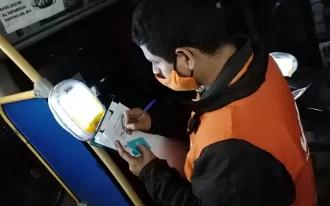 Billetaje: Quejas por falta de tarjetas no paran y ahora anuncian ventas m�viles