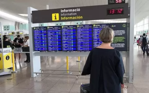 Aeropuerto de Barcelona con 85% menos de pasajeros tras el coronavirus