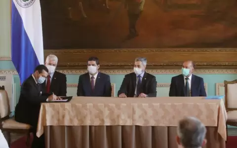 �Paraguay puede confirmar su soberan�a energ�tica�, seg�n Mario Abdo