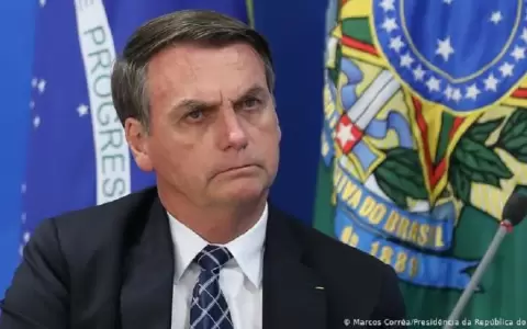 Jair Bolsonaro dice que Brasil tiene "p�lvora"