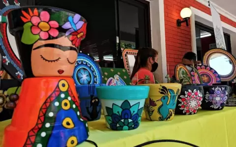 Vuelve �ande Feria