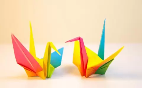 Taller de origami para ni�os y adolescentes en El Granel