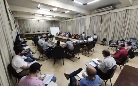 Empresas participaron de la Junta de Aclaraciones de la Ruta de la Leche