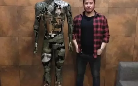 Obras en metal que reflejan ingenio, imaginaci�n y amor por el arte