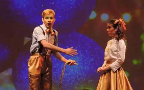 Presentan obra de teatro infantil sobre la Navidad