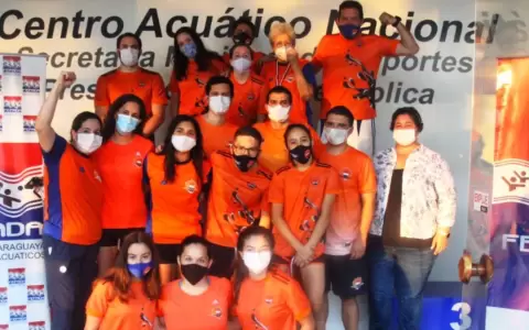 Club Deportivo Puerto Sajonia, el mejor del Nacional de Nataci�n