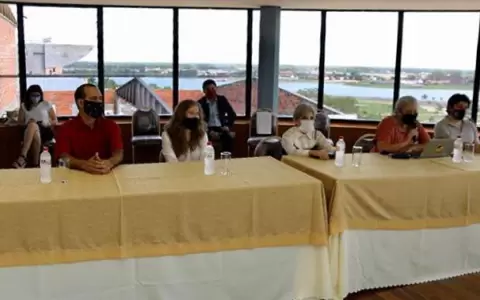 Denuncian que m�s de 10.000 personas est�n afectadas por fumigaciones ilegales