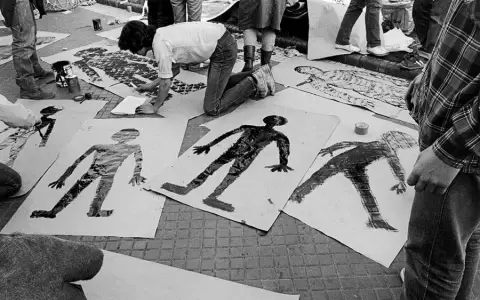 "Arte y democracia" miniserie online