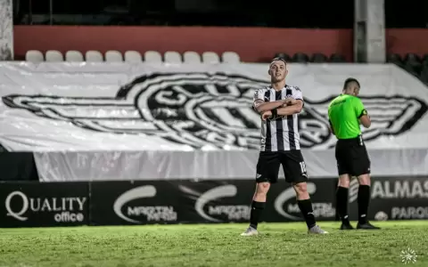 Olimpia cae ante Libertad y se ver� con Cerro Porte�o en cuartos