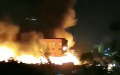 El Centro Cultural de la Rep�blica El Cabildo fue alcanzado por el fuego